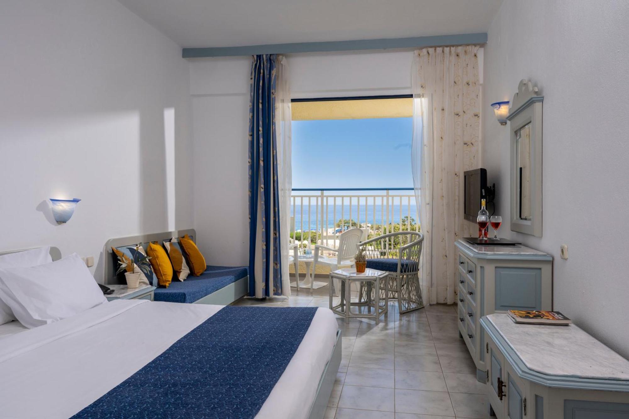 Mare Blue Hotel Ierápetra Habitación foto